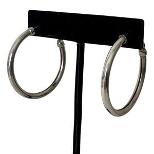 Macy’s Sterling Silver Hoop Metal Earrings EUC